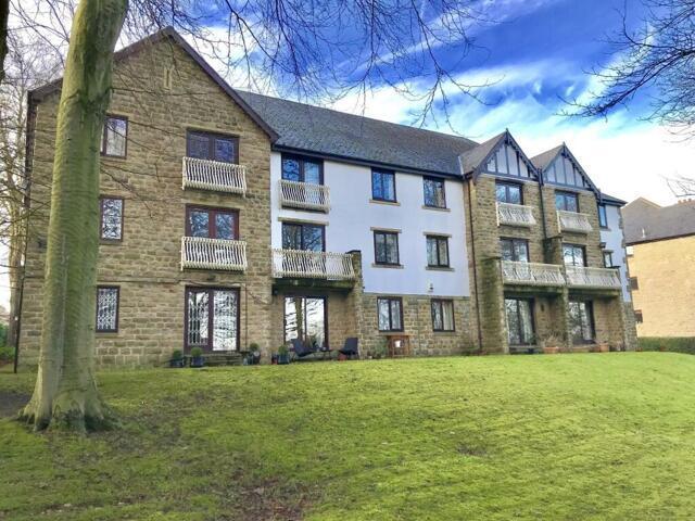 Apartment for sale in Oakwood, West Yorkshire