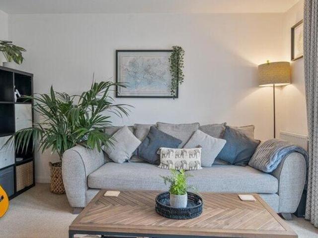 Apartment for sale in Barton In Fabis, East Midlands