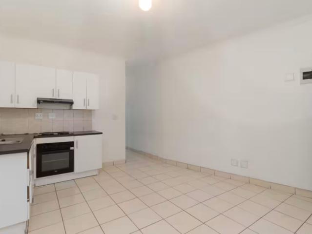 Apartment for sale in Cape Town, Western Cape
