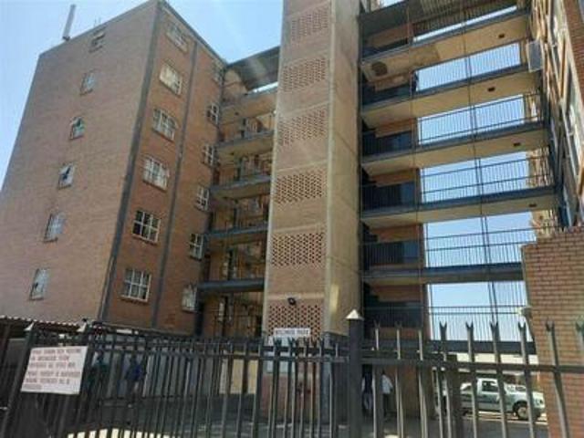 Apartment for sale in Waterkloof, Gauteng
