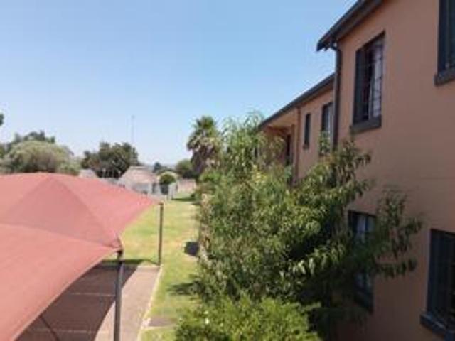 Townhouse for sale in Ekurhuleni, Gauteng