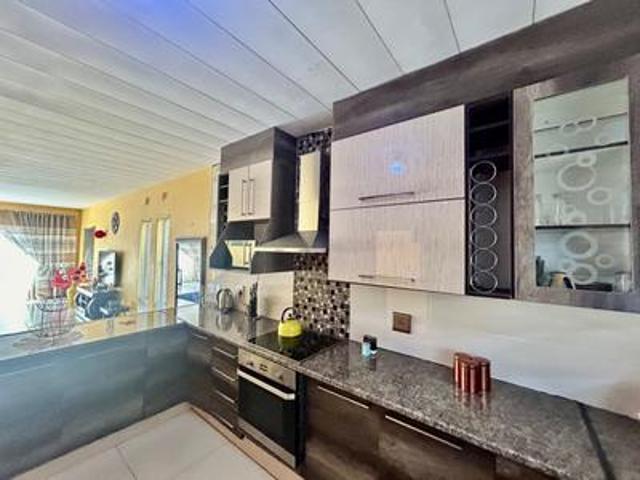 Apartment for sale in Sedibeng, Gauteng