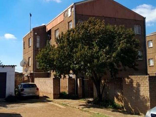 Apartment for sale in Soweto, Gauteng
