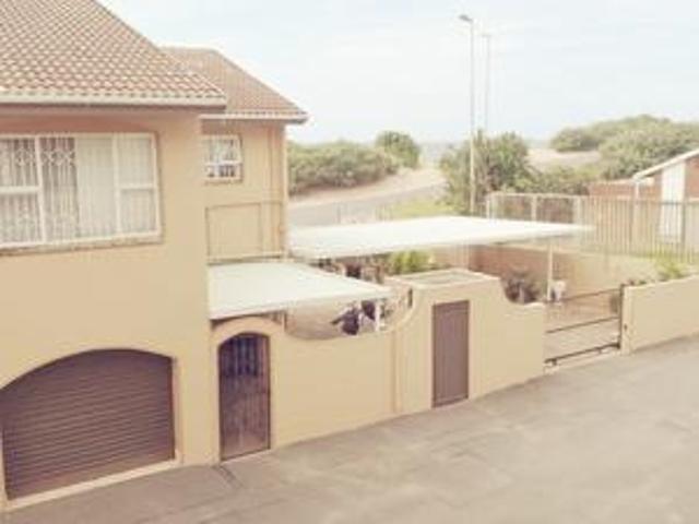 Apartment for sale in Kingsburgh, Kwazulu-natal