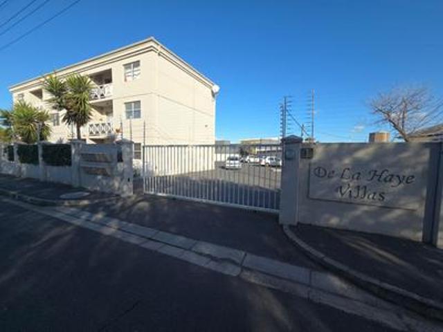 Apartment for sale in Bellville, Western Cape