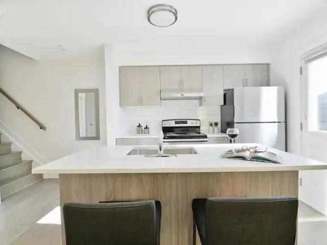 Apartment for rent in Mulhurst Bay, Ontario