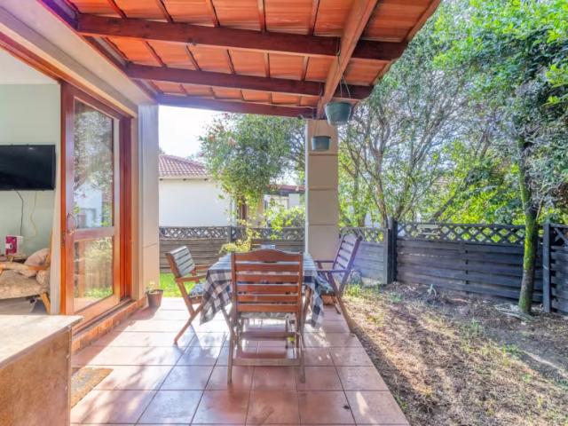 Apartment for sale in Paulshof, Sandton