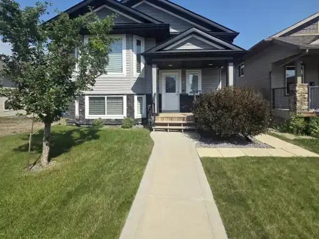 Apartment for rent in Penhold, Alberta