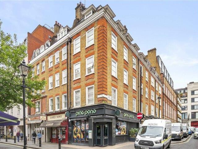 Apartment for sale in Cat Hill, England