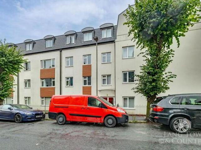Apartment for sale in Morice Town, Mount Wise