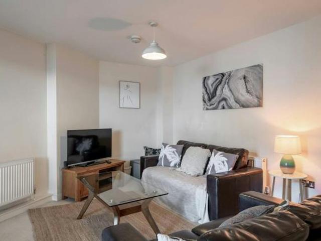 Apartment for rent in Barbican, Mount Wise