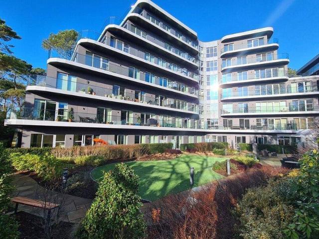 Apartment for sale in England