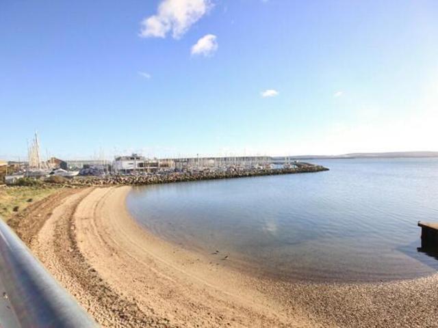 Apartment for sale in Poole
