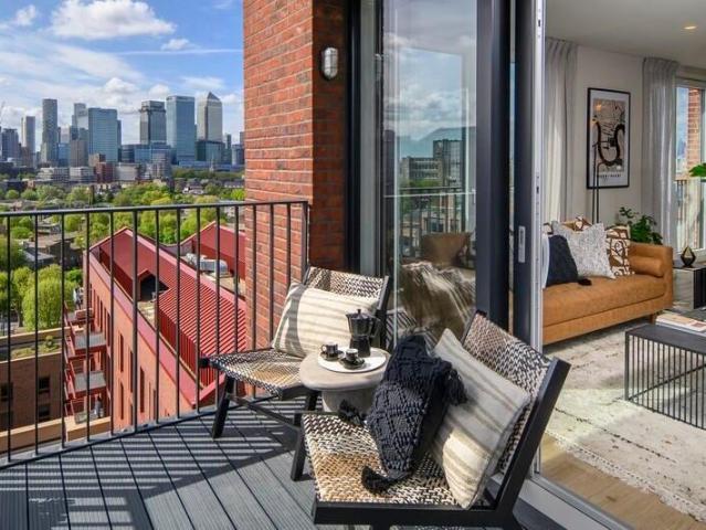 Apartment for sale in Poplar