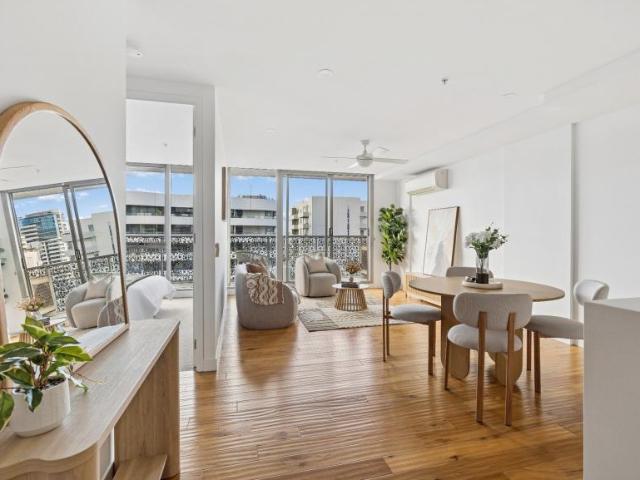 Apartment for sale in Port Melbourne, Melbourne