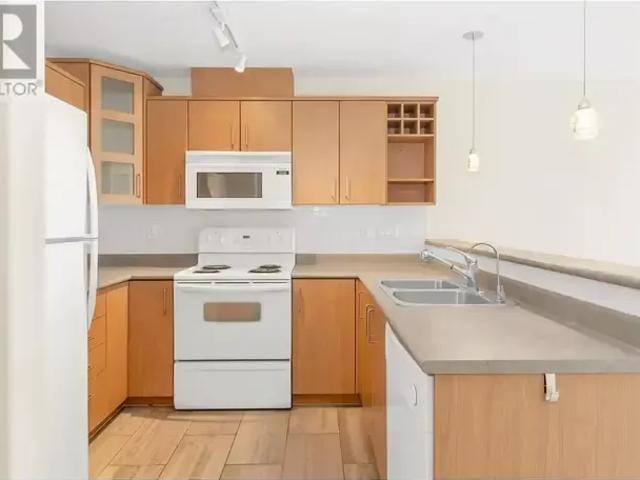 Apartment for rent in Port Moody