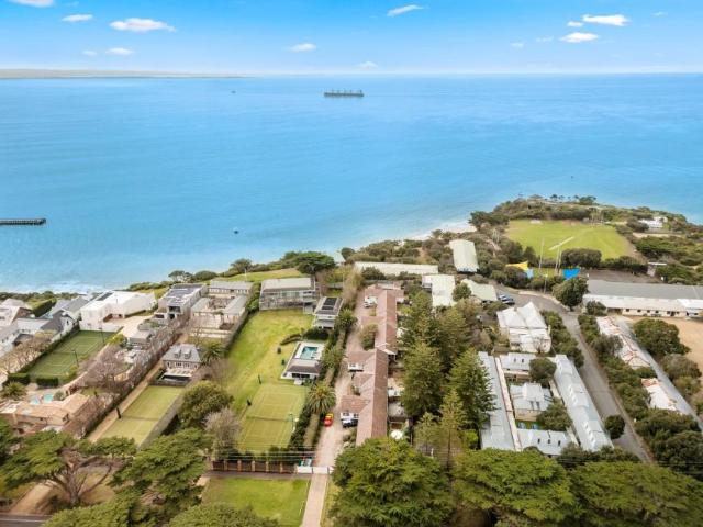 Apartment for rent in Portsea, Melbourne