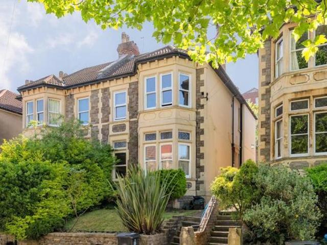 Apartment for rent in Redland, Tyndall's Park