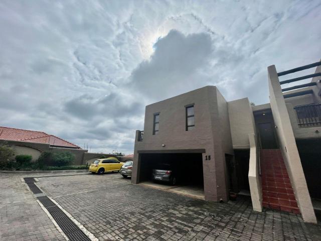 Apartment for rent in North & Sandton, Randburg