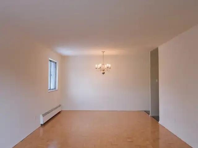 Apartment for rent in York, Ontario