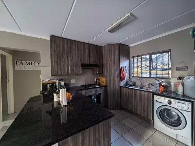 Apartment for sale in Ekurhuleni, Gauteng