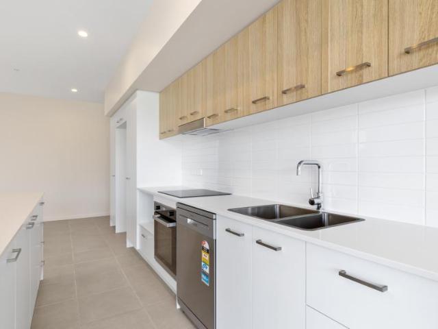Apartment for rent in Sippy Downs, Sunshine Coast Regional