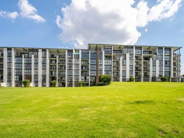 Apartment for sale in Waterkloof, Gauteng