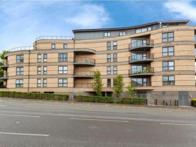Apartment for sale in Slough, Isle Of Man
