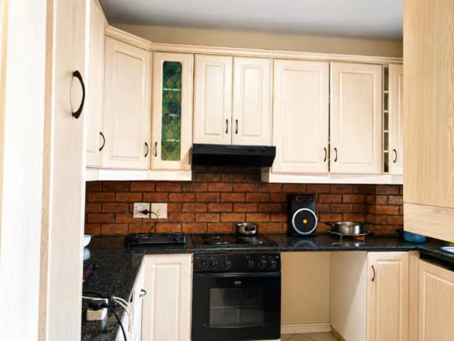 Apartment for sale in Seaview, Kwazulu-natal