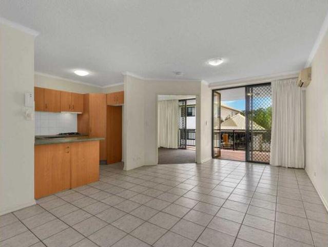 Apartment for rent in Toombul, Queensland