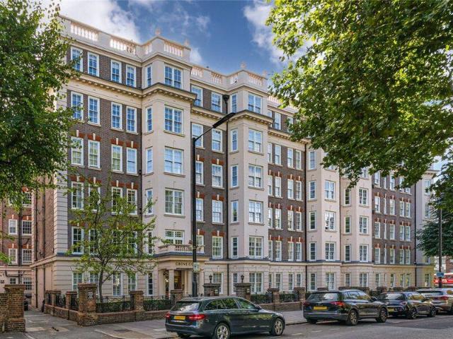 Apartment for sale in City of Westminster, Greater London