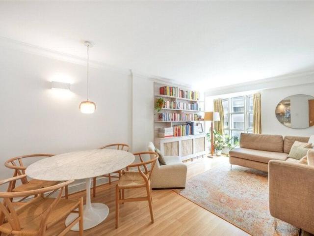 Apartment for sale in City of Westminster, Greater London