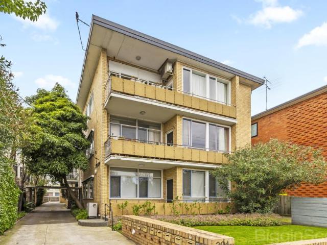 Apartment for sale in St Kilda East, Melbourne