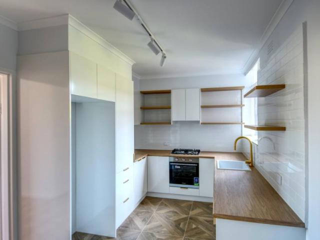 Apartment for rent in St Kilda East, Melbourne