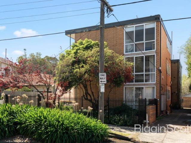 Apartment for sale in St Kilda, Melbourne