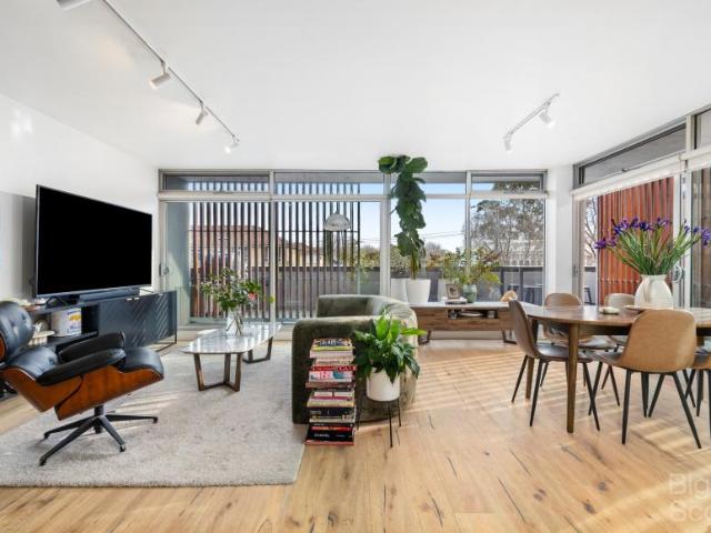 Apartment for rent in St Kilda, Melbourne