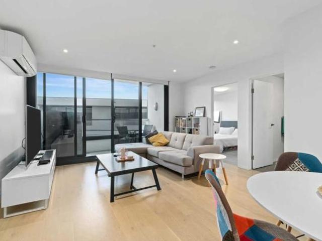 Apartment for sale in St Kilda, Melbourne