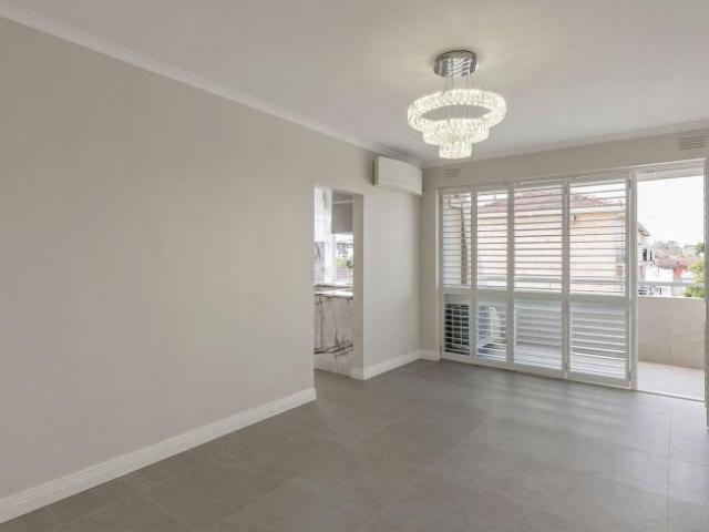 Apartment for rent in St Kilda, Melbourne