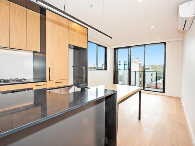 Apartment for rent in St Kilda, Melbourne