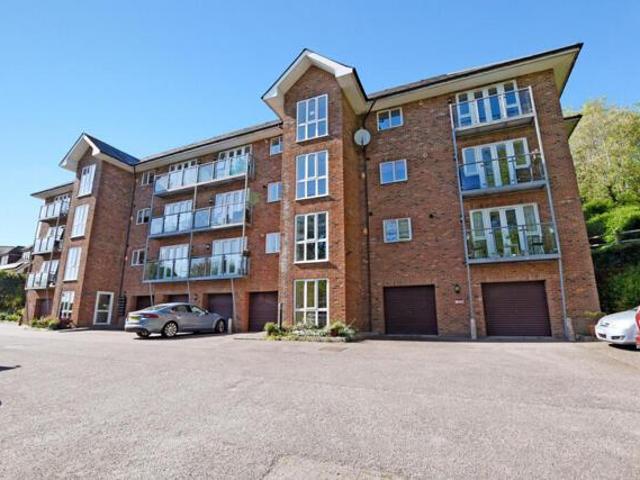 Apartment for sale in Castleham, Guestling Green
