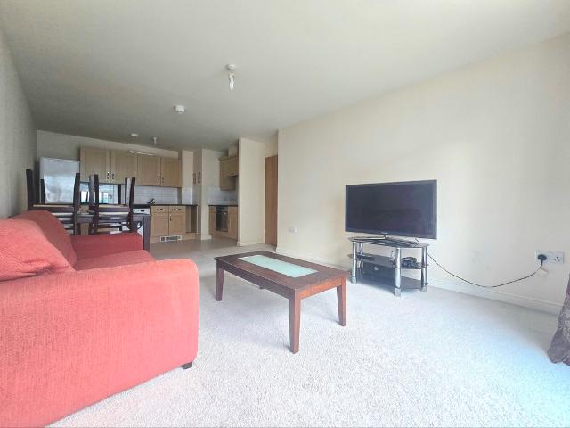 Apartment for rent in Woodcote, Epsom