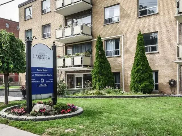 Apartment for rent in Ancaster, Ontario