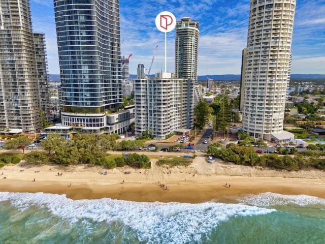 Apartment for sale in Surfers Paradise, Gold Coast City