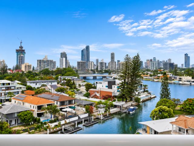 Apartment for sale in Surfers Paradise, Gold Coast City