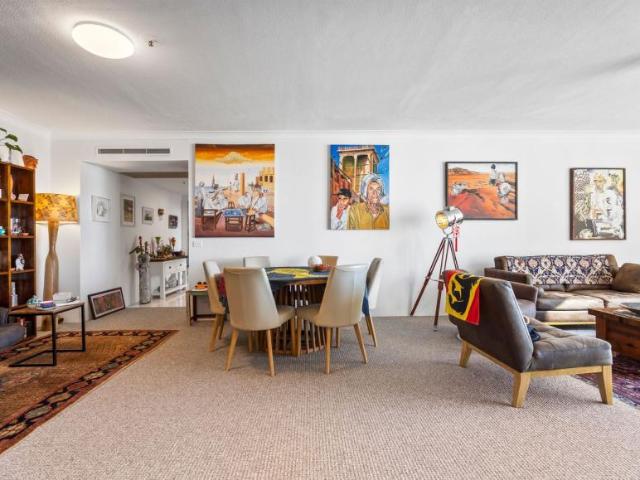 Apartment for sale in Surfers Paradise, Gold Coast City