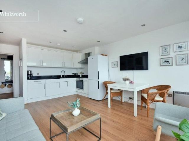Apartment for sale in Sutton, Llandow