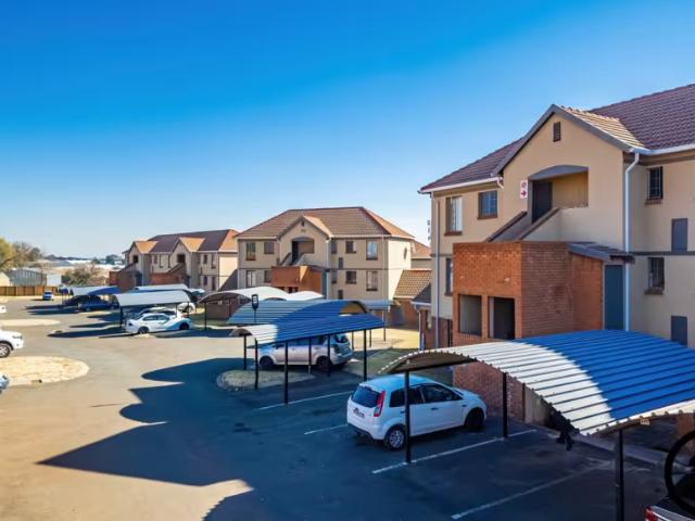 Apartment for sale in Terenure, City of Ekurhuleni Metropolitan Municipality