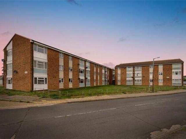 Apartment for sale in East Tilbury, Essex