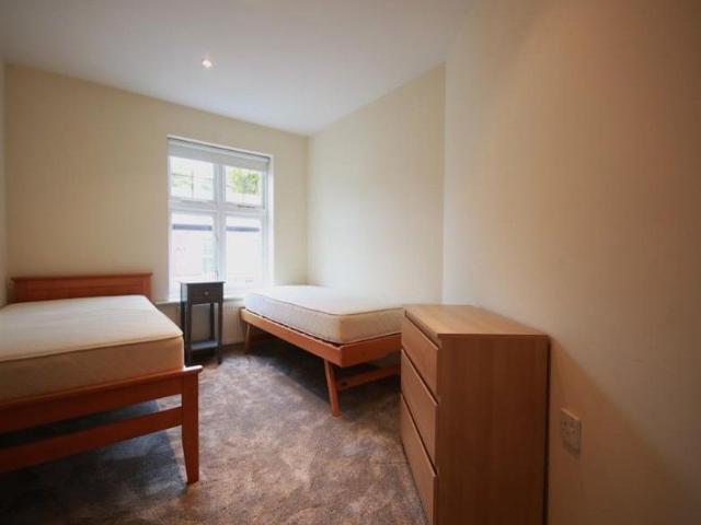 Apartment for rent in Alderley Edge