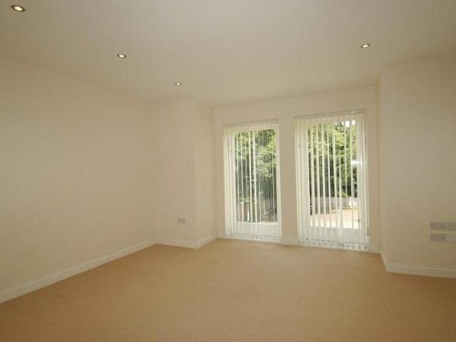 Apartment for rent in Heaton Moor, Greater Manchester